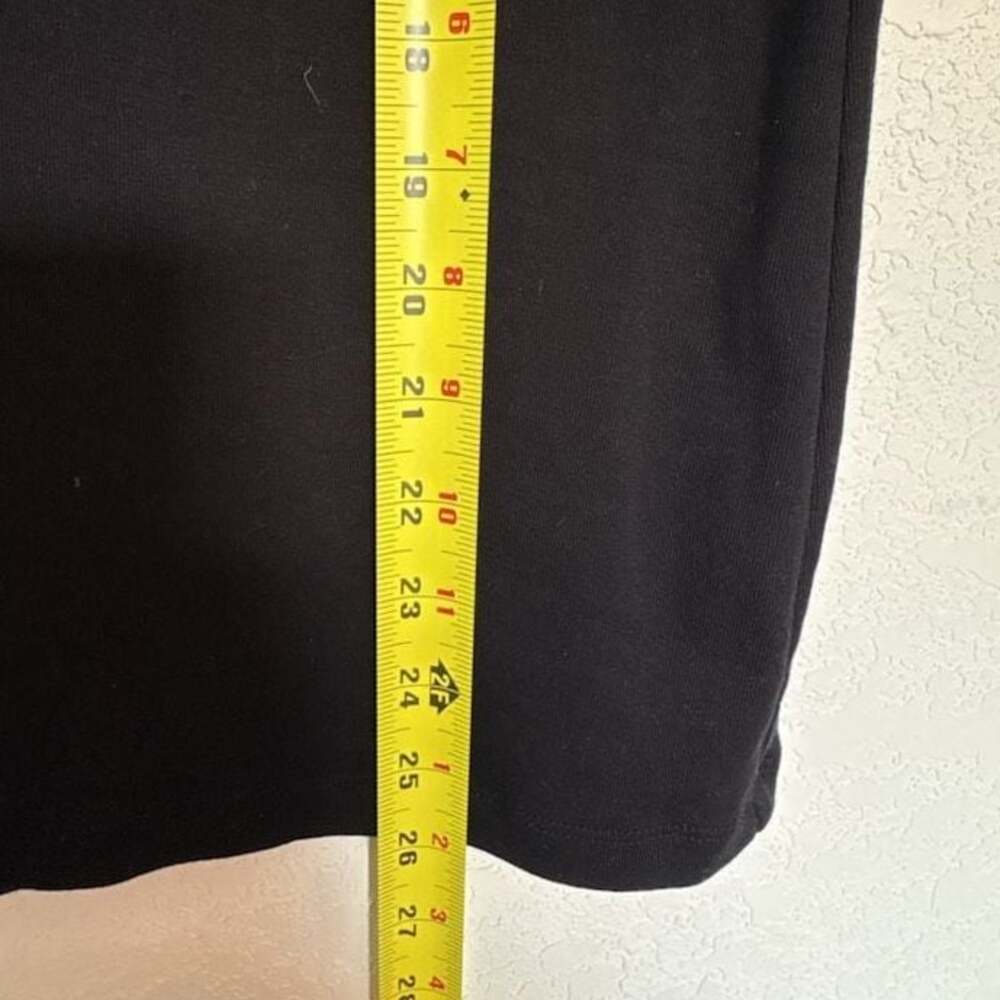 Lot of 2 Basic Black Short-Sleeve T-Shirts (Old Navy and St. John's Bay) - Picture 2 of 9